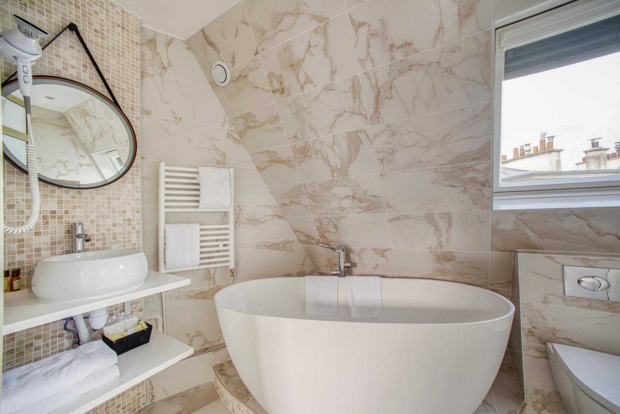 Queens Boutique Hotel