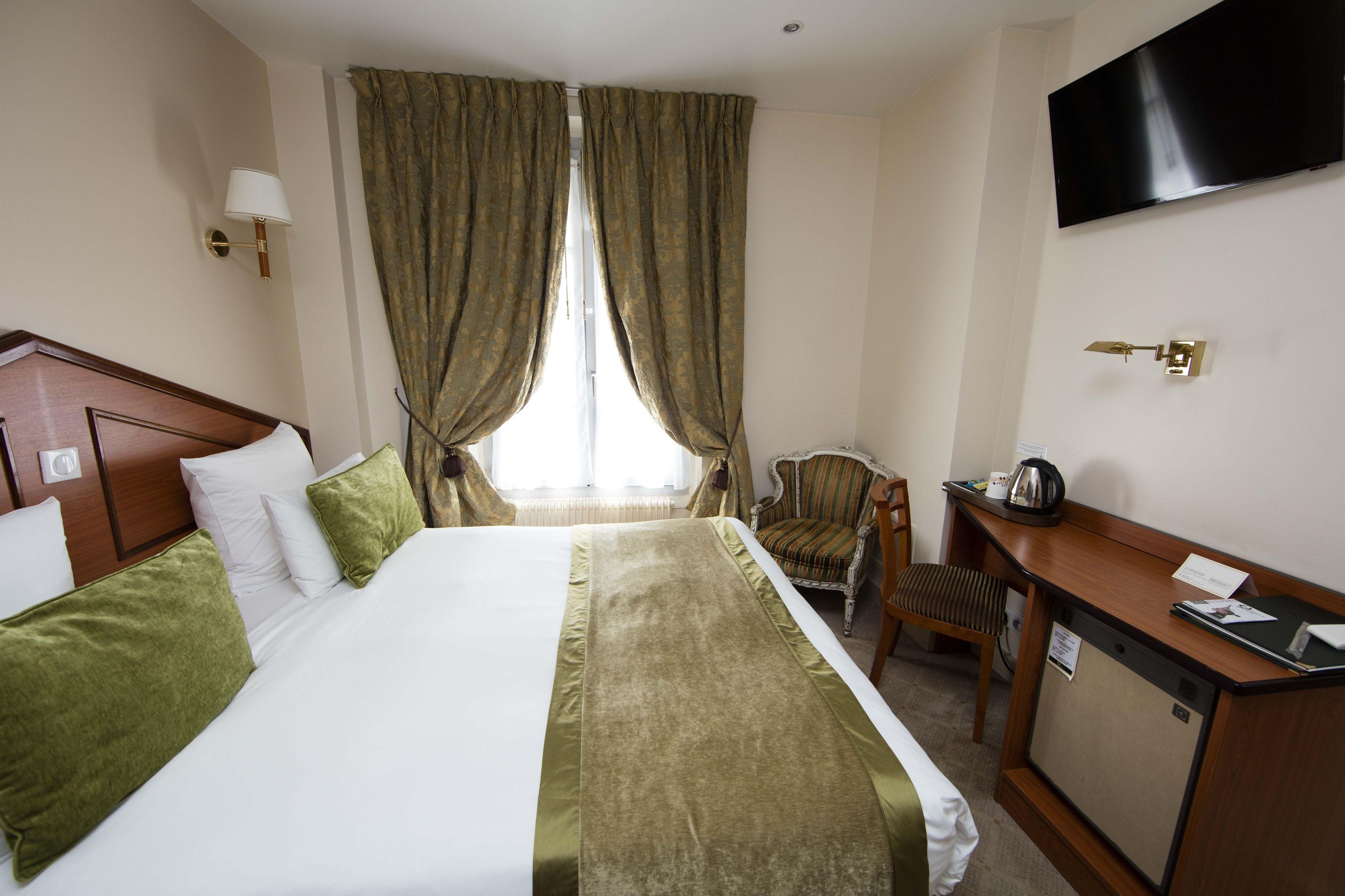 Hotel Queens Boutique