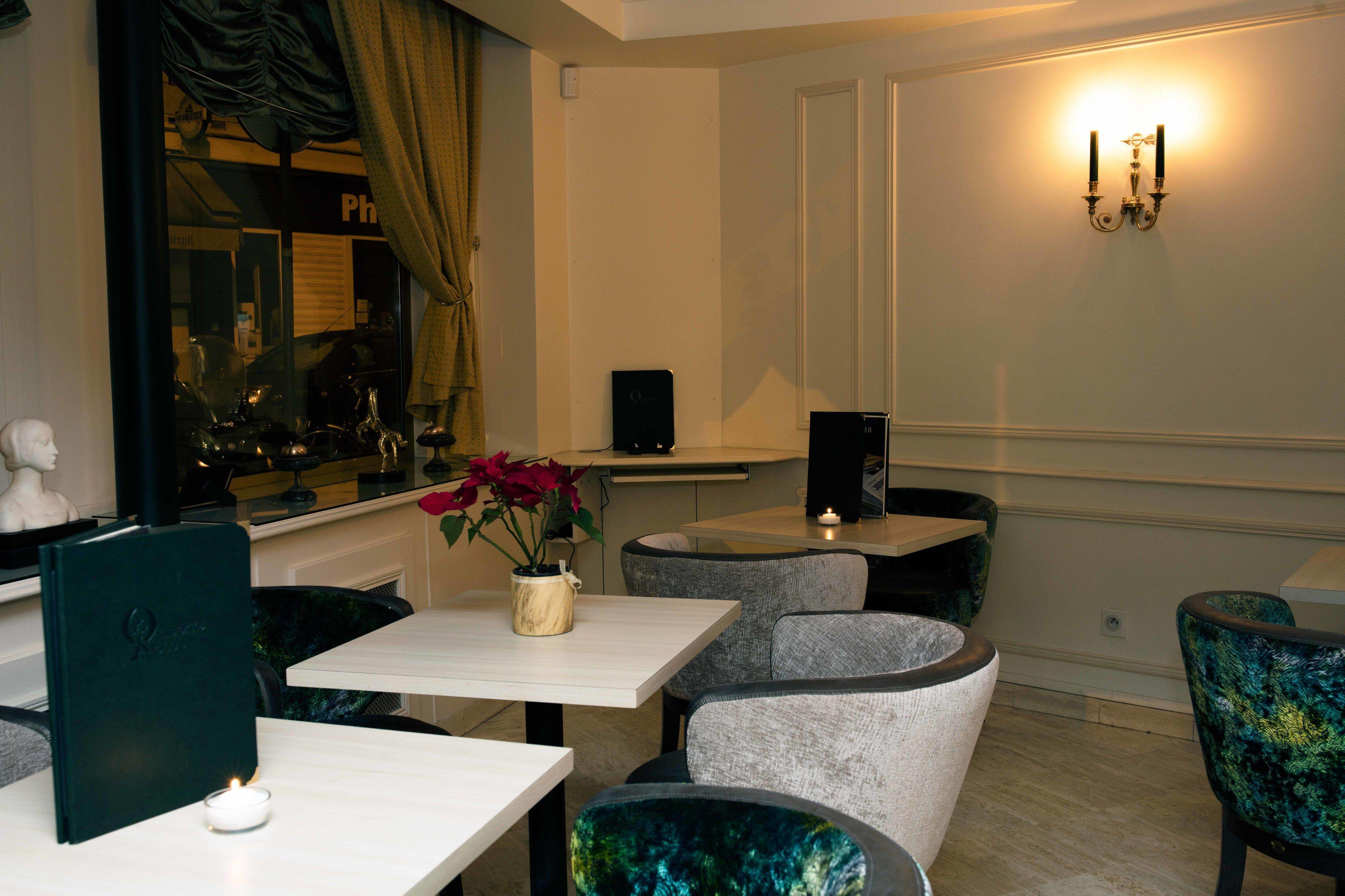 Queens Boutique Hotel