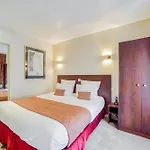 Queens Boutique 3*