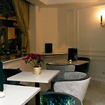 Queens Boutique Hotel