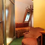 Hotel Queens Boutique Parigi